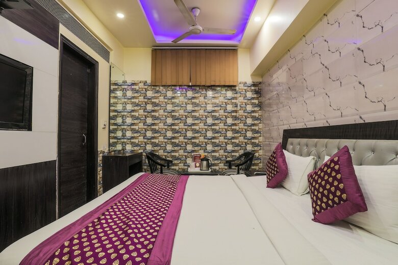 Hotel Guruvas Inn