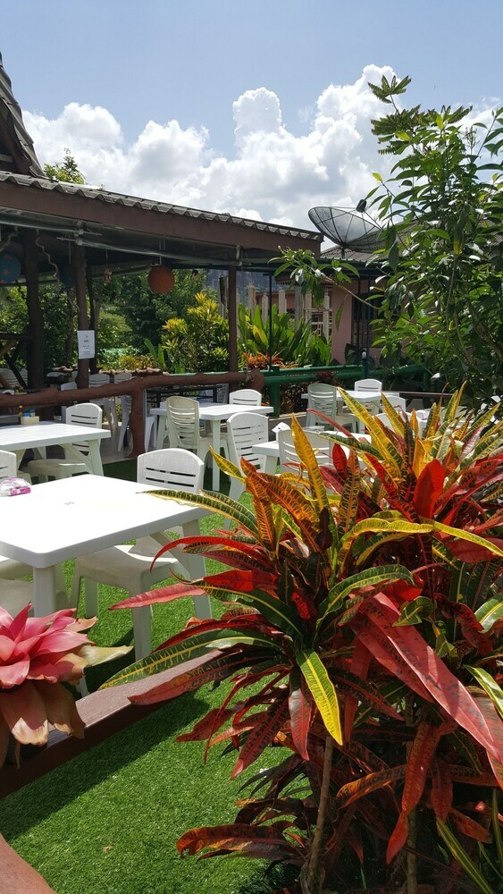 Hotel The Royal Bamboo Lodge