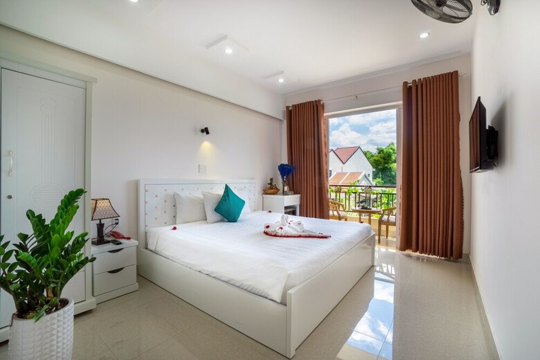 Hotel Ideal Villa And Hostel