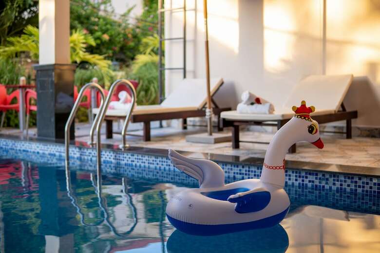 Hotel Ideal Villa And Hostel