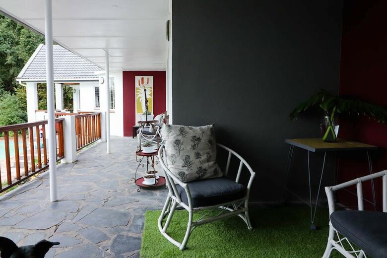 Hotel Arbour1