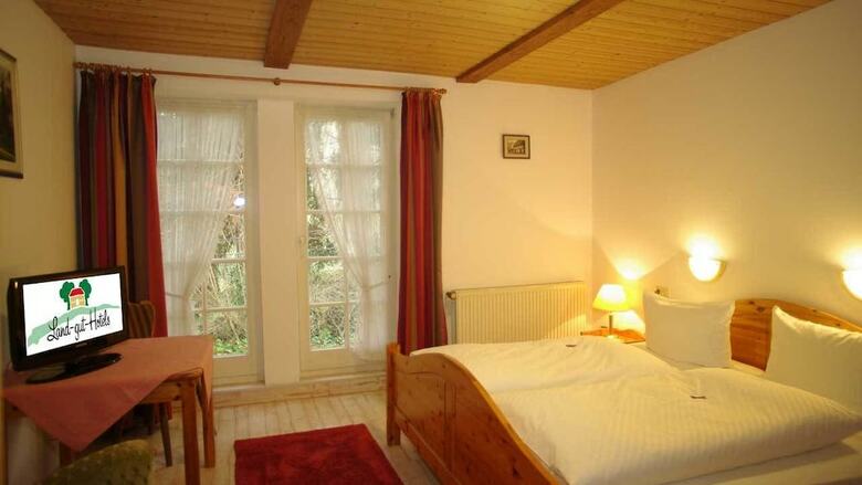 Hotel G�stehaus R�uber Lippoldskrug