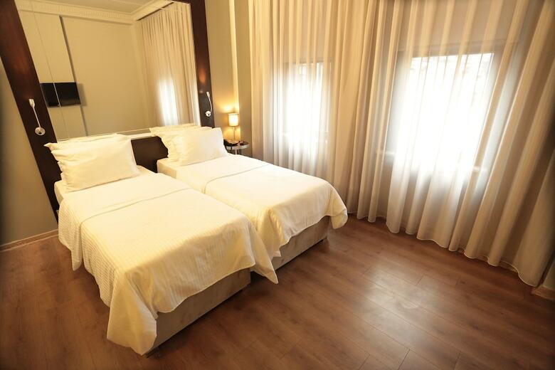 Hotel Ferman Pera