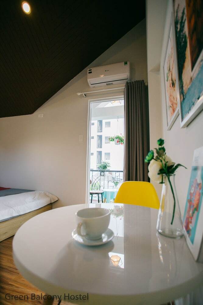 Hostal Green Balcony Hostel & Coffee