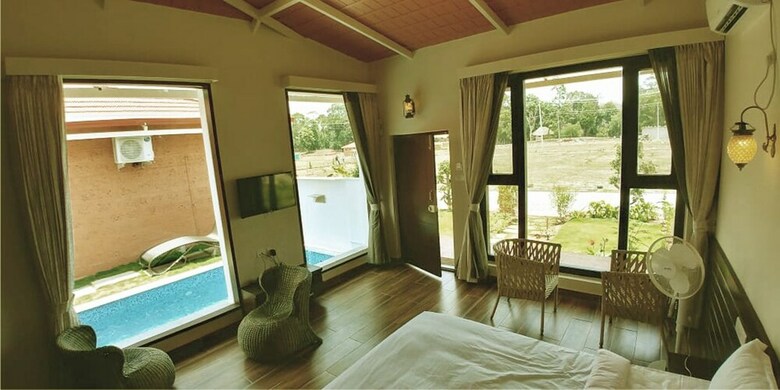 Hotel Sixth Element
