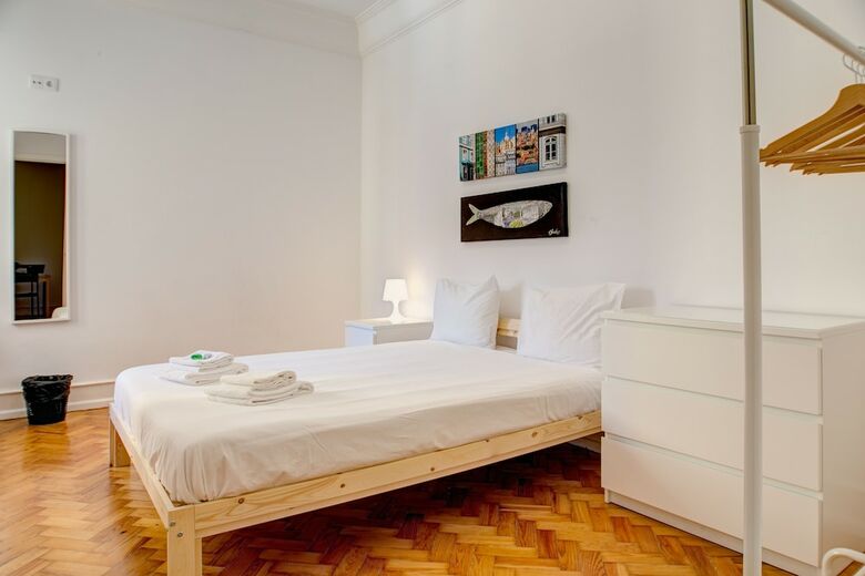 Hotel Home Out Rooms & Apartments