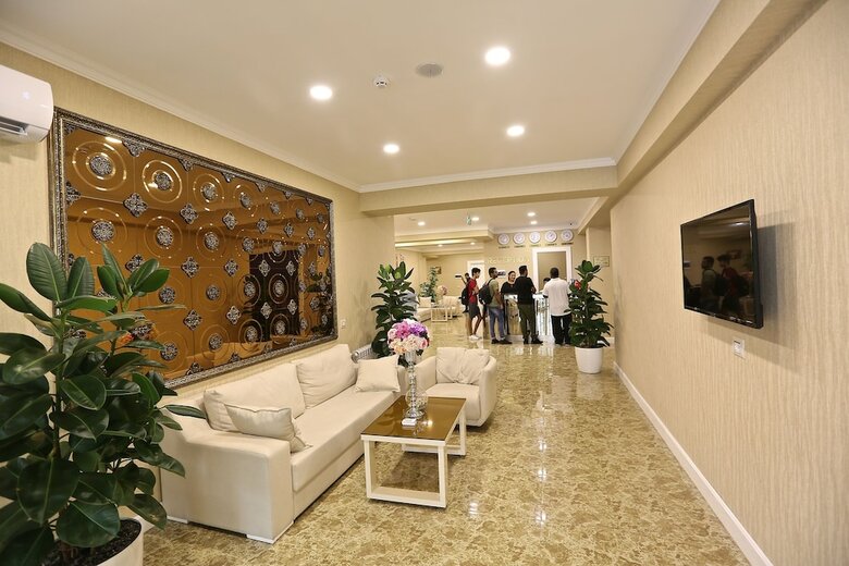 Rusel Hotel
