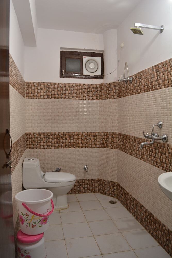 Hotel Thakur Ji