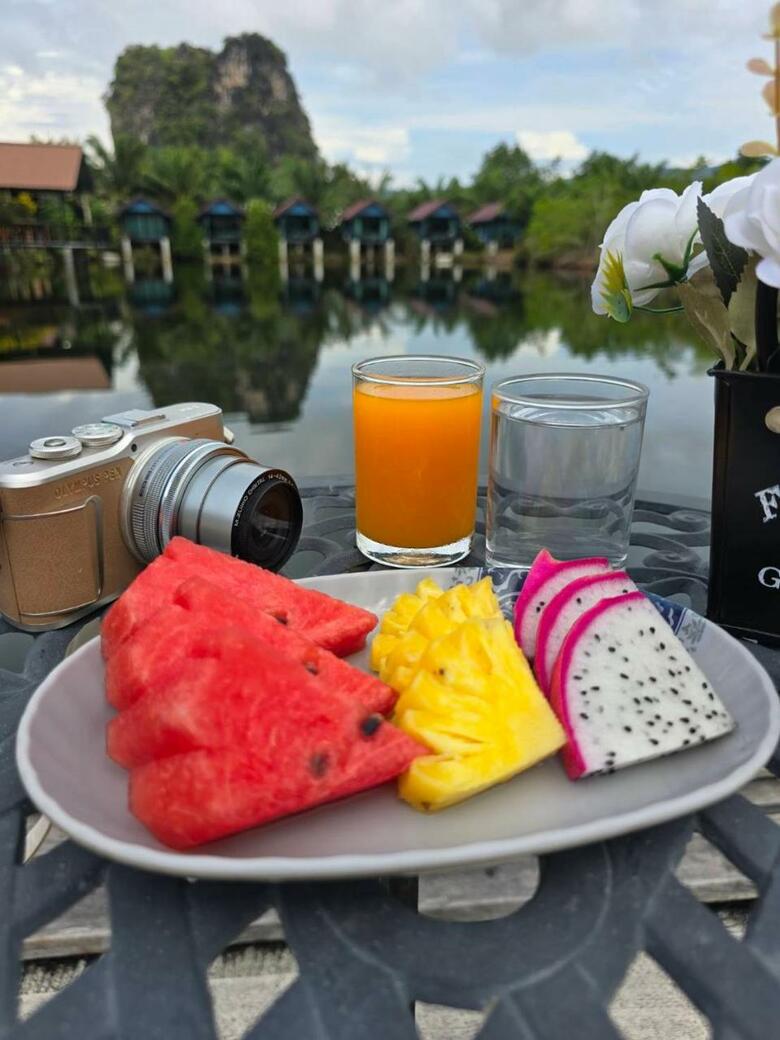 Hotel Baannai Lakeview Resort