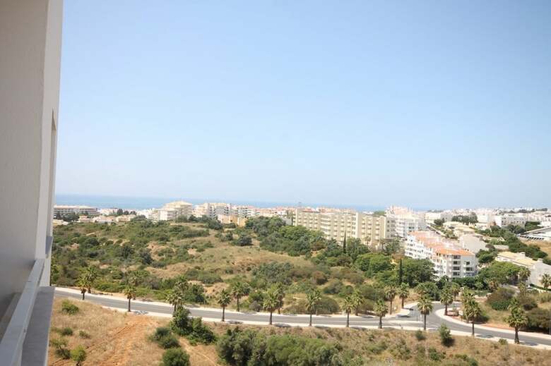 15 R&p  Albufeira Apartment