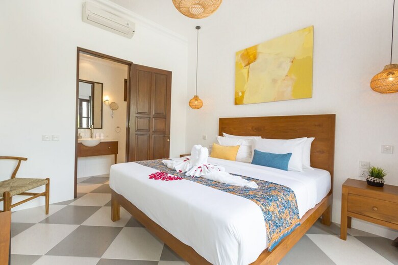 Villa Cj
