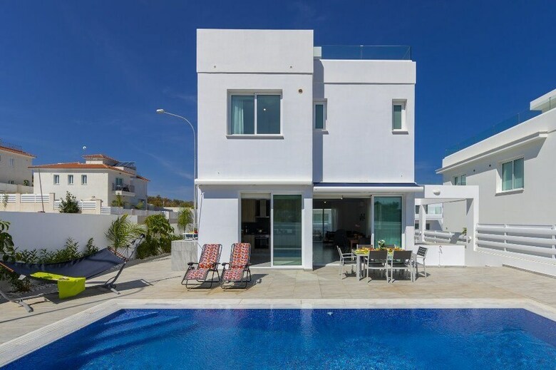 Protaras Villa Araella