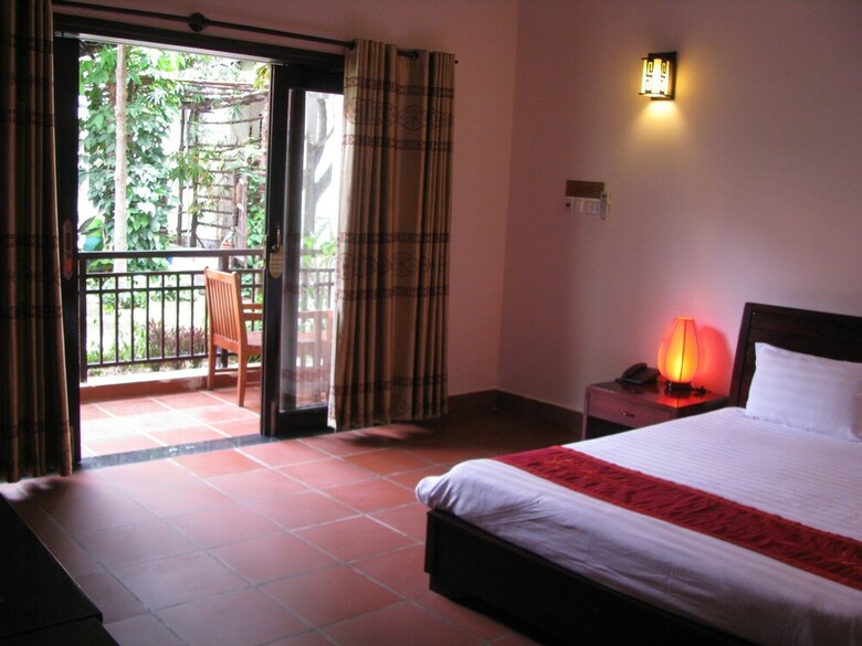 Hotel Vuon Tra Resort