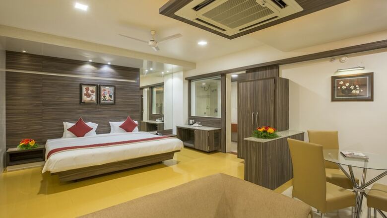 Sai International Hotel
