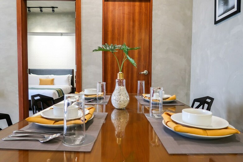 Aparthotel Upper Story Serviced Apartments
