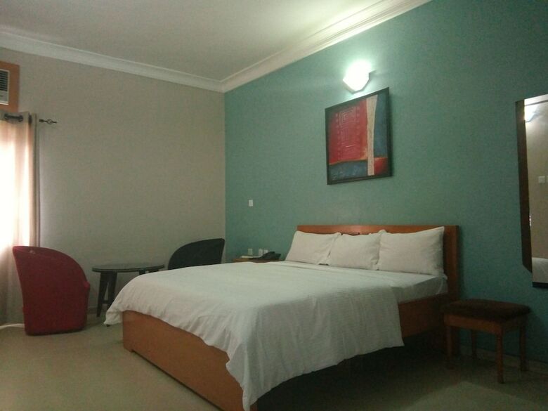 Hotel Allen Suites