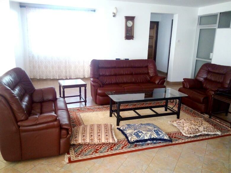 Hostal Zazu Hostel