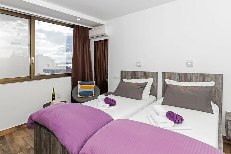 Hotel Apinelo Tower Rooms