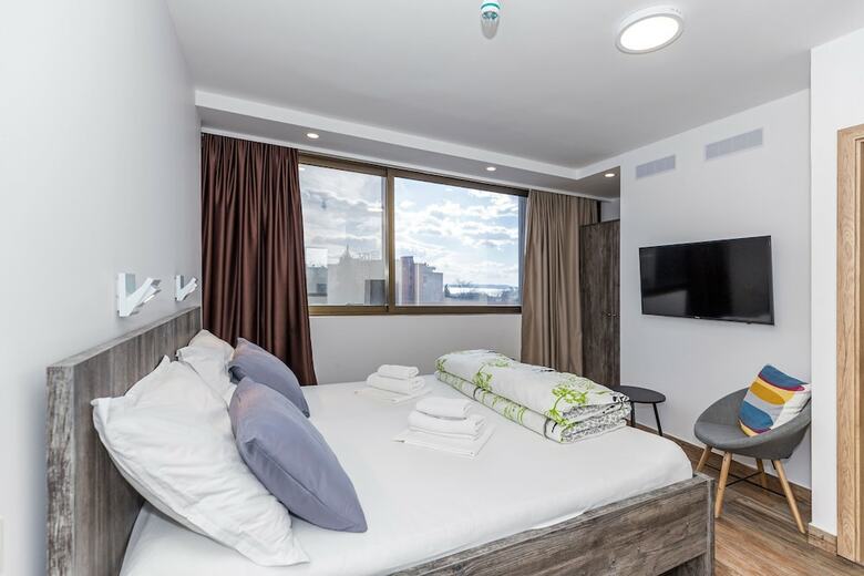 Hotel Apinelo Tower Rooms