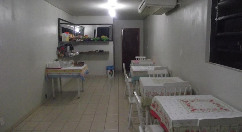 Hostal Hotel E Pousada Alfa Jk