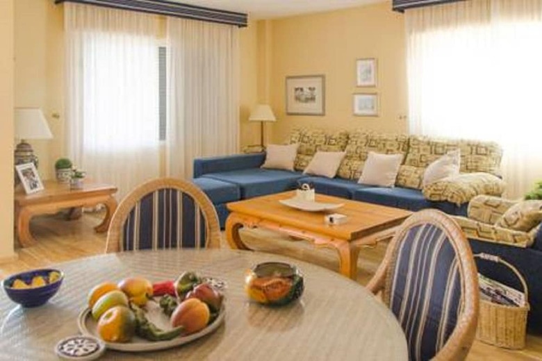 Apartamentos Fidalsa Famous Spot