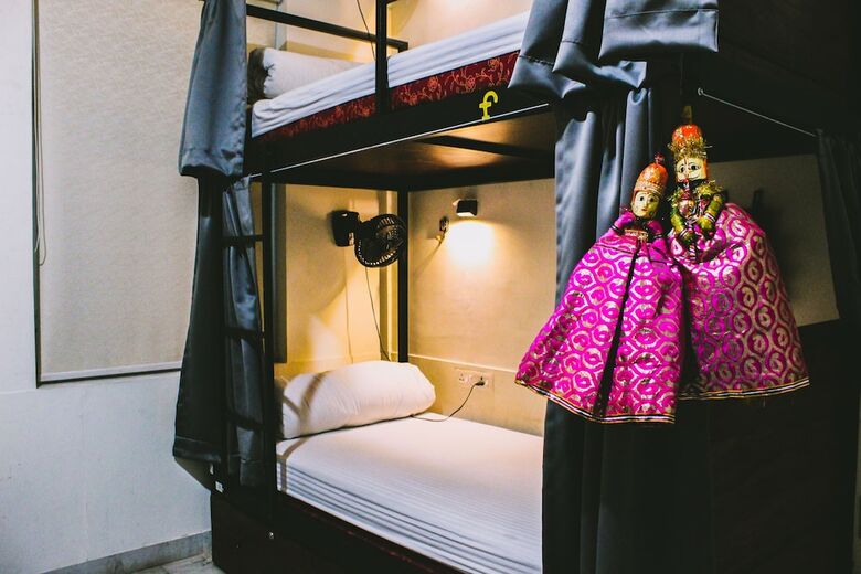 Hostal Hometales