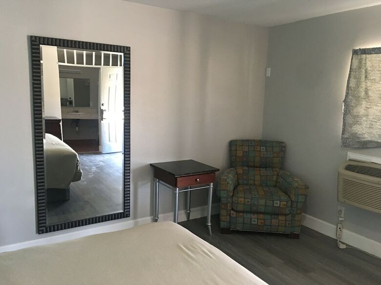 Hotel El Tejas Motel
