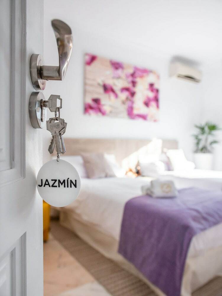 Hotel Jazmines & Moras Boutique Villa