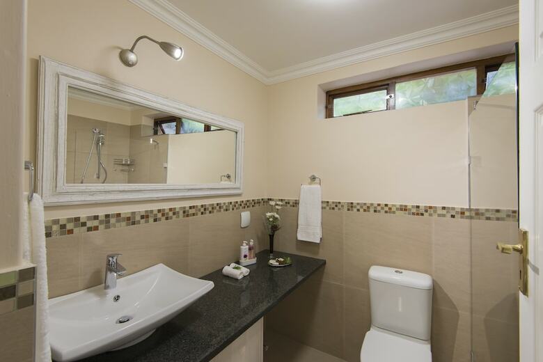 Hotel Somerzicht Guesthouse