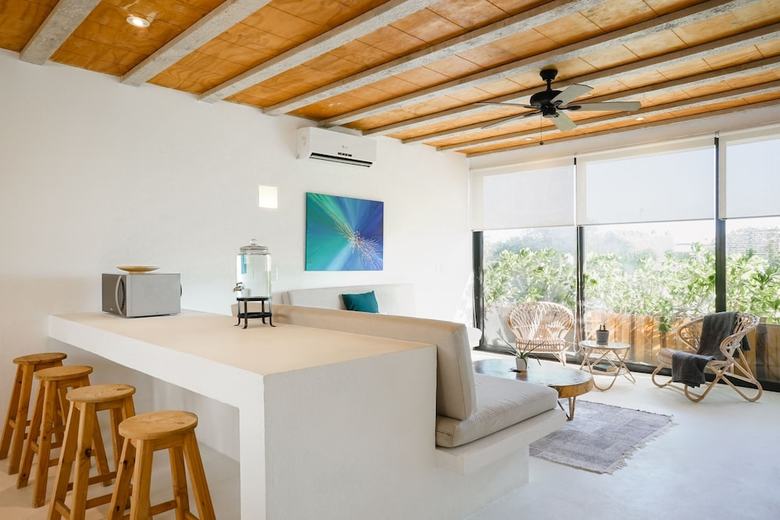 Apartamentos Saasil Penthouse W/ 180 Degree Jungle Panoramic View