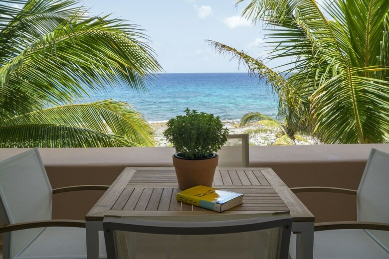 Apartamentos Costa Brava A3. Ocean View And Protected Beach Near Home