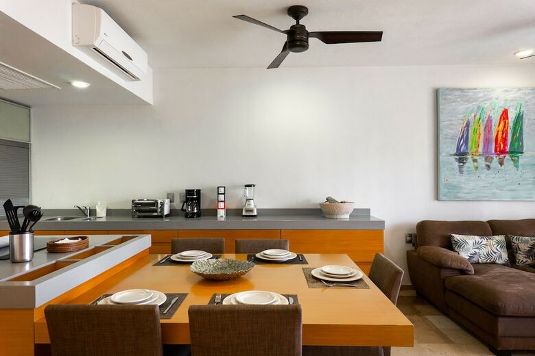 Ocean View Apartments By Homing Bird