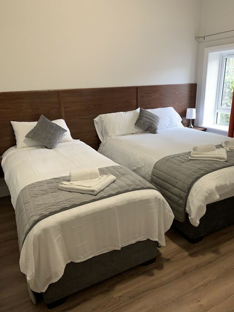 Hotel Loughrea Lodge