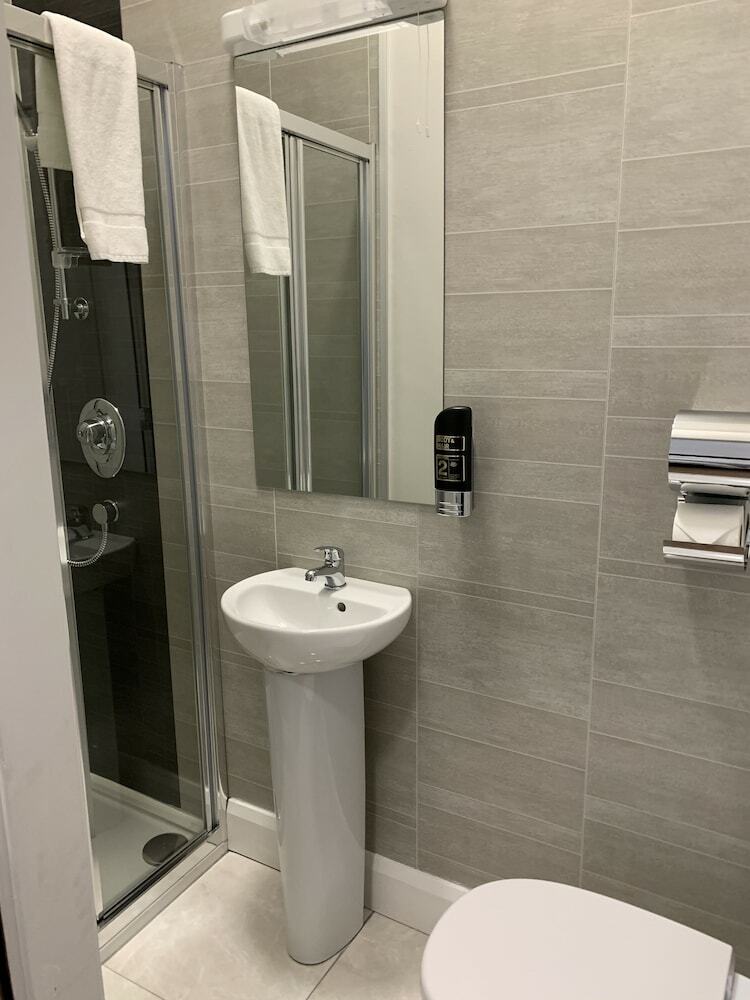Hotel Loughrea Lodge