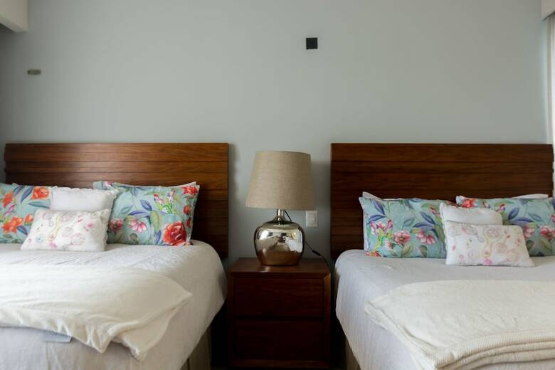 Apartamentos Casa Caleta, Surrounded By Nature, Ideal For Large Groups
