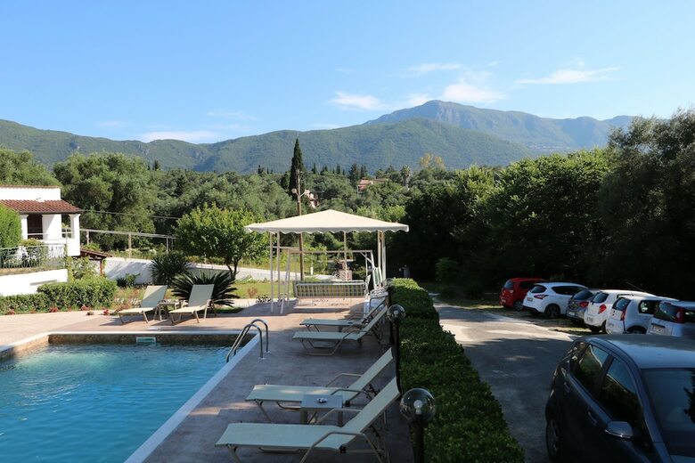Hotel Summer Wine Friendly Resort