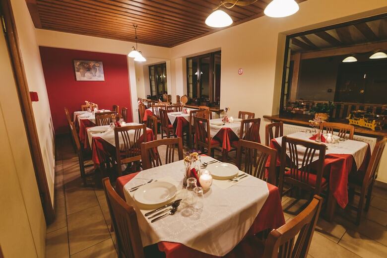 Hotel Thea Mainalou
