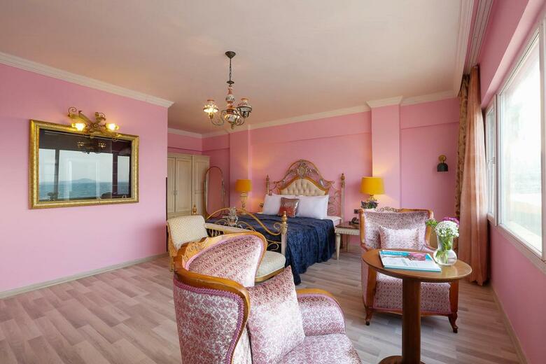 Urla Pera Hotel