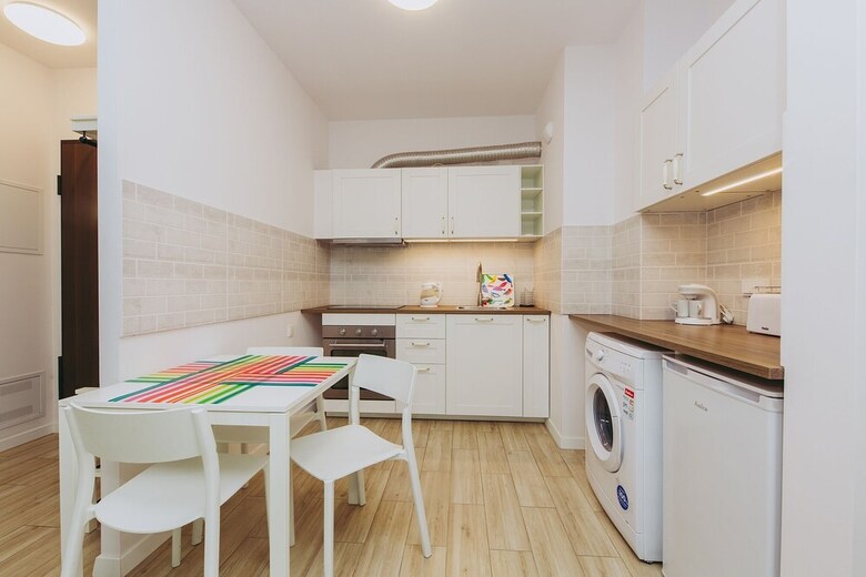 Apartamentos Shortstaypoland Mennica Residence (b50)