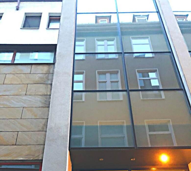 Hostal Huxx City
