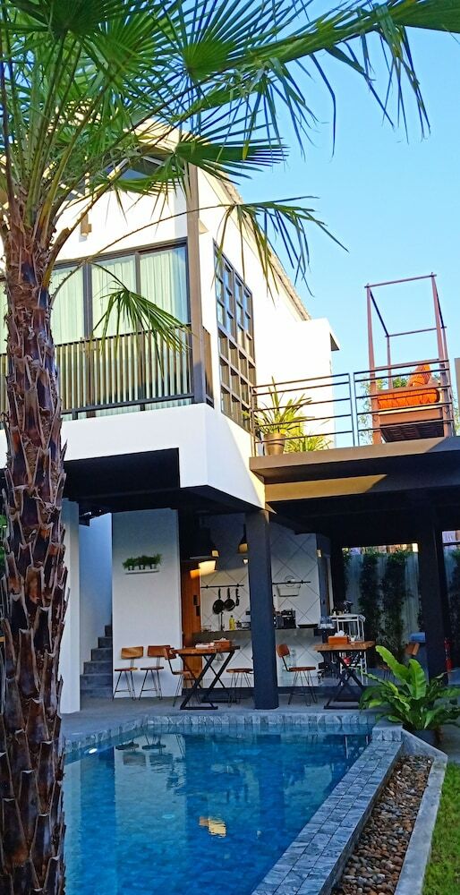 Hotel The Seaton House Phuket