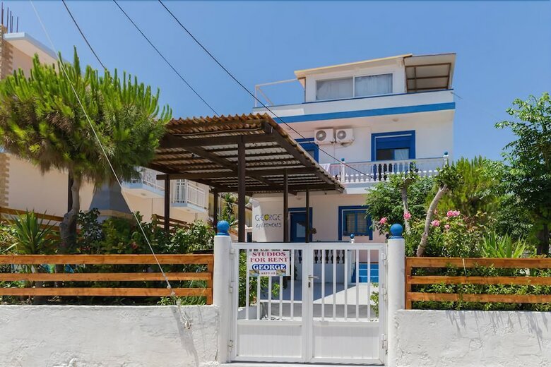 George Apartments Stegna