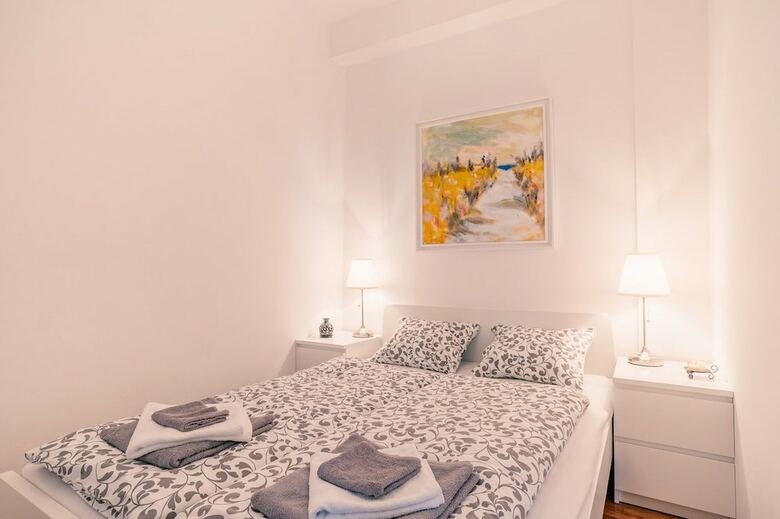 Luigi Apartments
