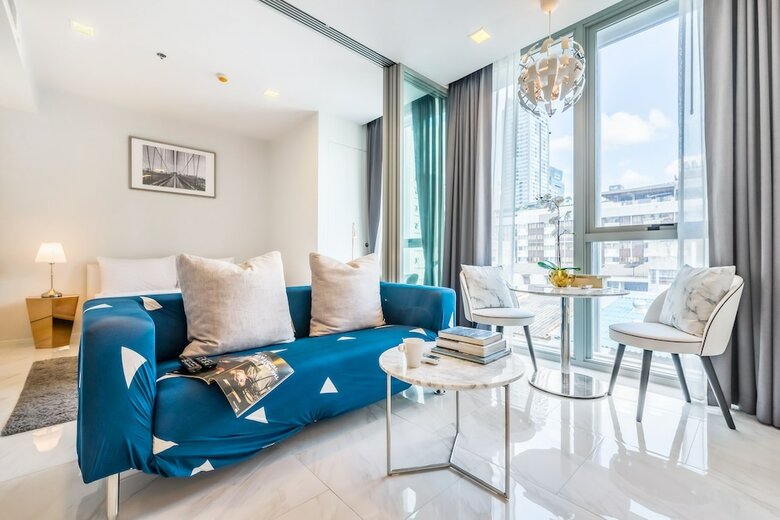 Hyde Sukhumvit 11 By Favstay