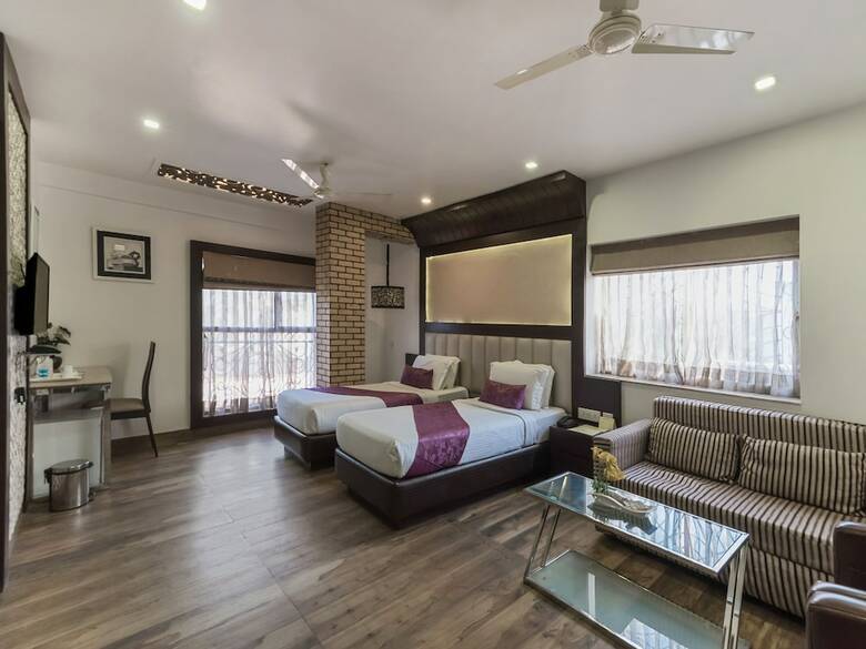 Hotel Treebo Tryst Ivory