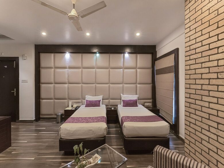 Hotel Treebo Tryst Ivory