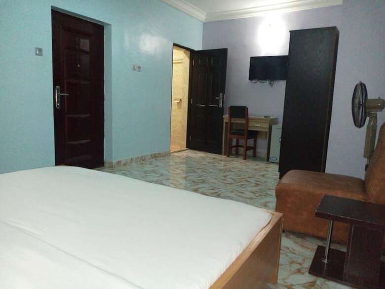 Hotel De Maria Inn