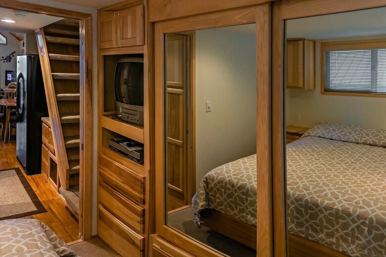 #45 The Cabins At Hyatt Lake-sleeps 4