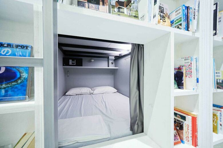 Hostal Book And Bed Tokyo Shinsaibashi - Hostel