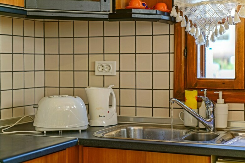 Phellos Apartment